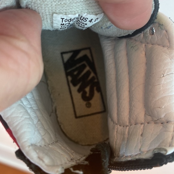 Vans Checkered high top shoes size 4 - Picture 10 of 10